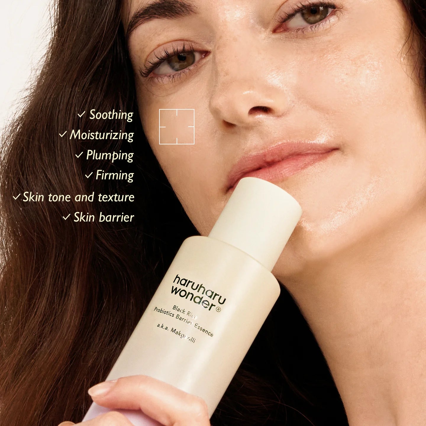 Hydrating essence with black rice and probiotics New Zealand