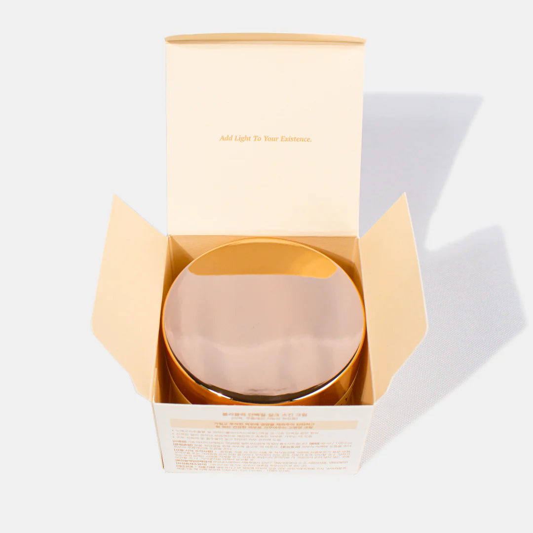K-Beauty moisturizing cream with silk protein and collagen NZ