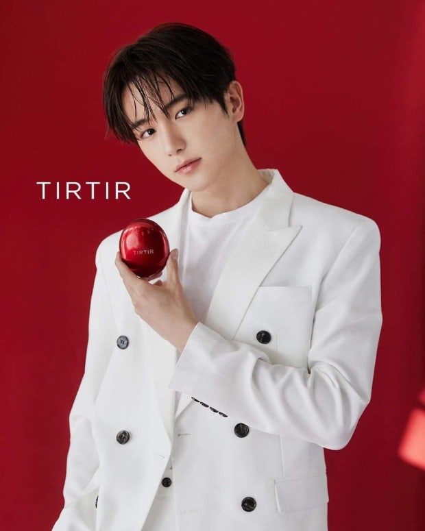 TIRTIR x THE BOYZ, K-Beauty Glow, Limited Edition Skincare, THE BOYZ Collaboration, New Zealand K-Beauty