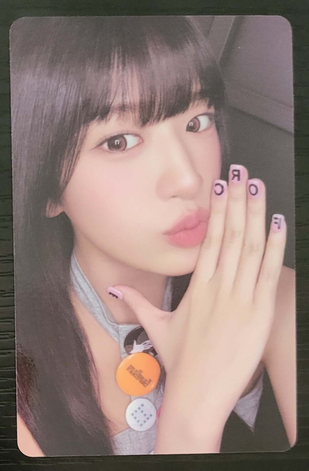 IVE - 2nd Album [REVIVE+] MD Ver. In album Photocard