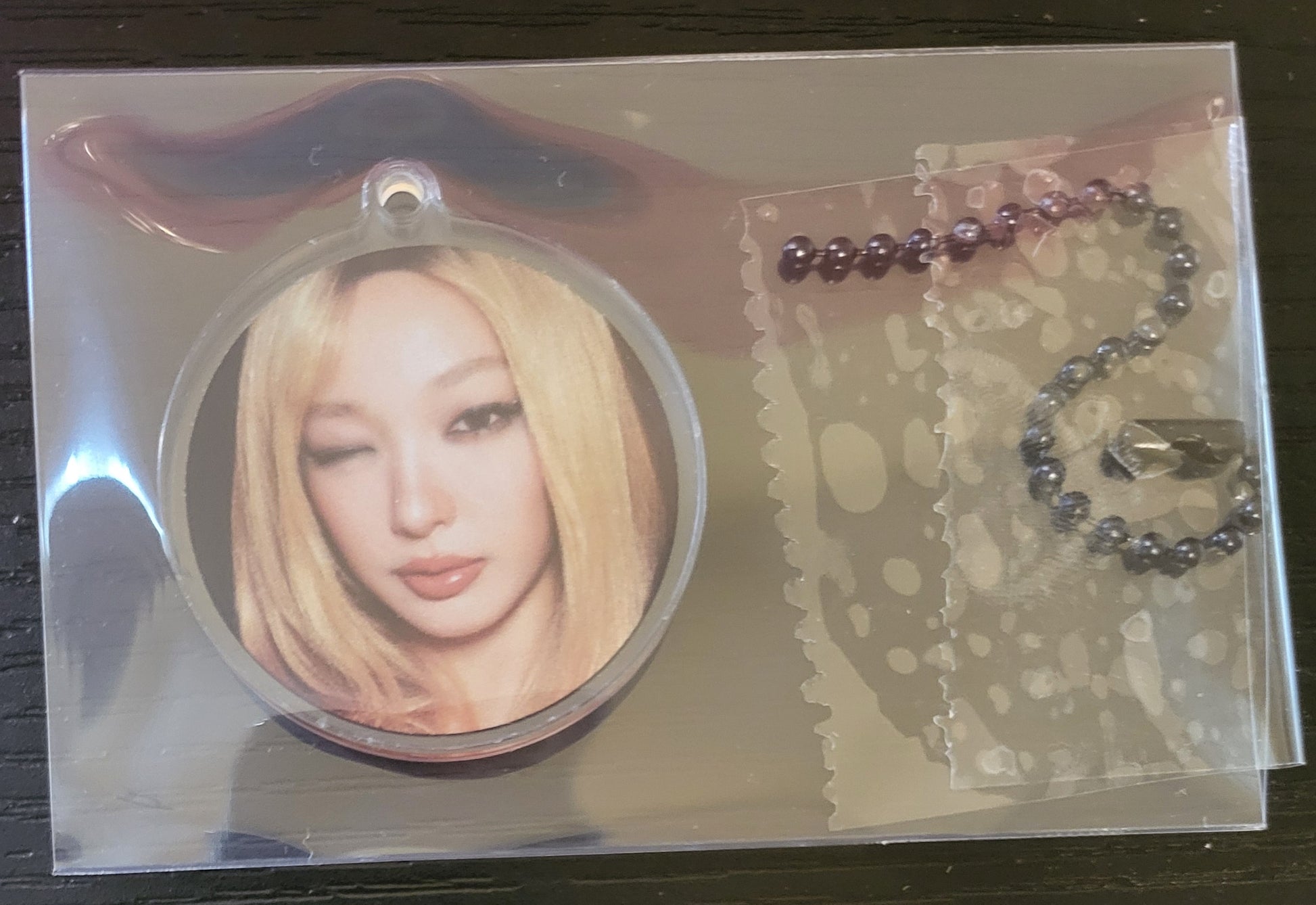KATSEYE WILD Standard Ver. POB key ring | K-pop NZ