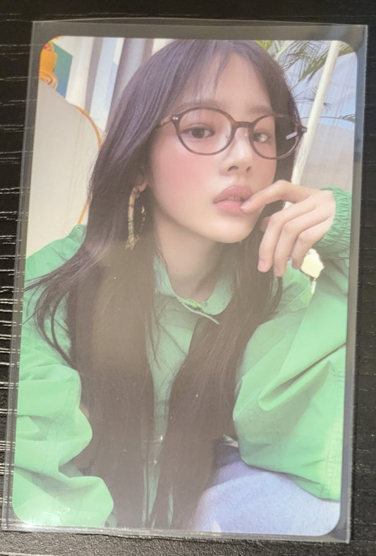 NewJeans How Sweet Standard Ver. official photocard