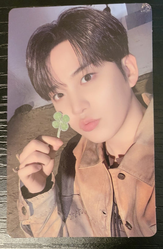 ATEEZ 8th Anniversary Photobook Blue Drift first-press distributor benefit photocard