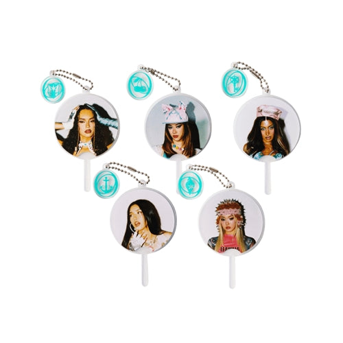 KATSEYE Wild Pop-Up Seoul MD Mini Image Picket | Official K-Pop